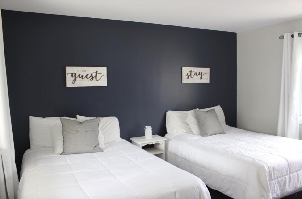 Lakeview Motel And Cottages Sauble Beach Bagian luar foto